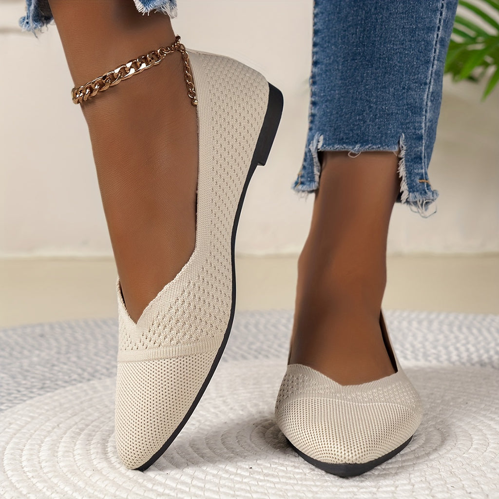 LUMMÉRAS Lisse – Pointed Toe Knit Flats