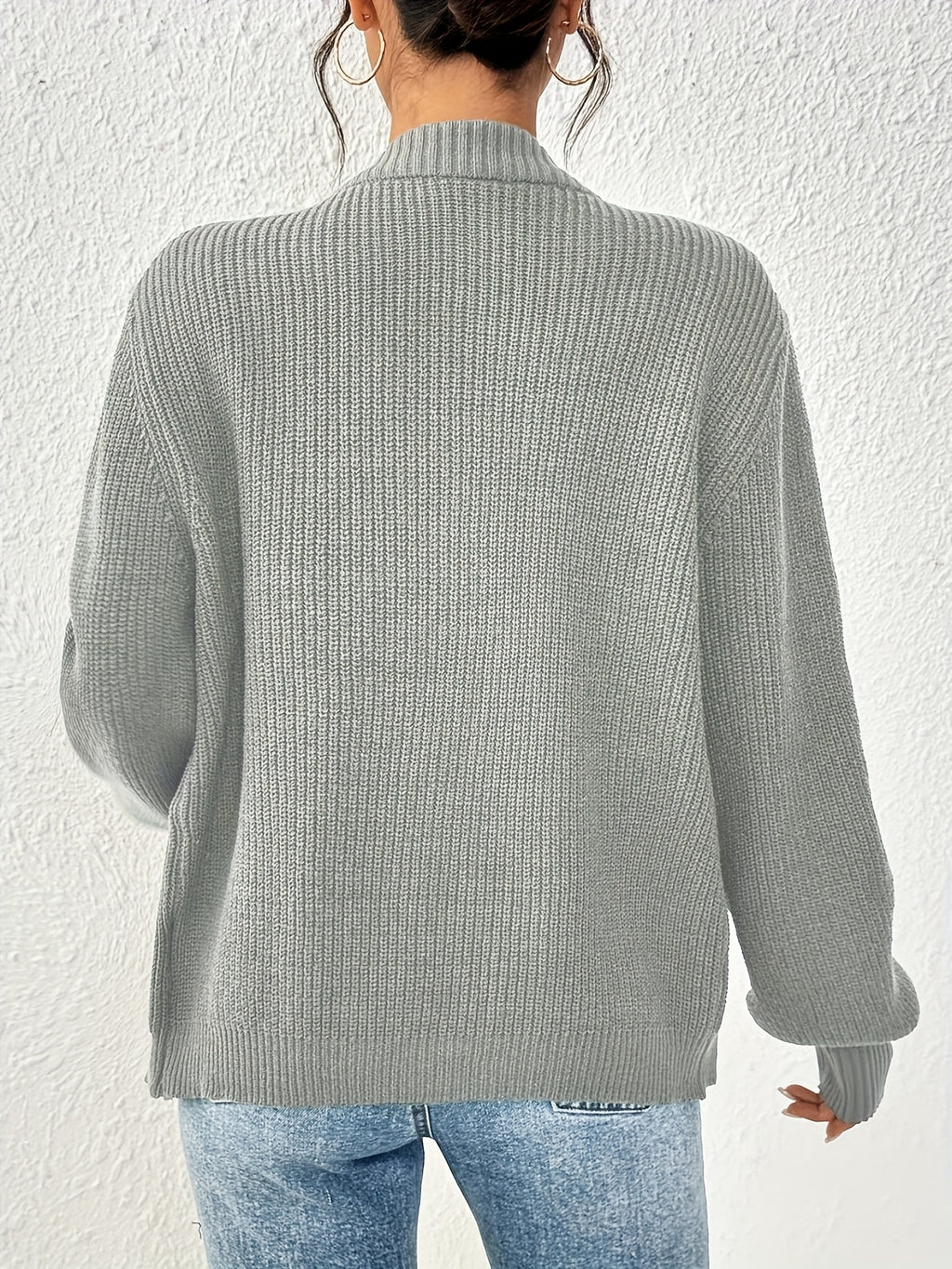 LUMMÉRAS Knitted V-Neck Button Cardigan